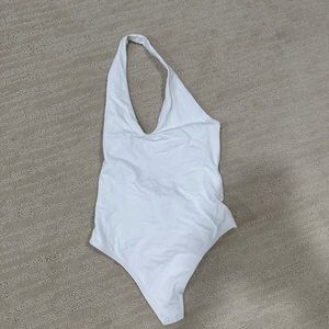 Aritzia babaton halter body suit